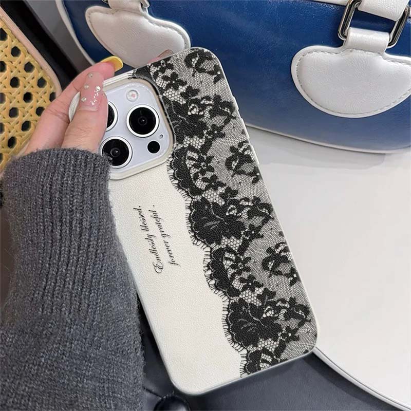 Phone Cases Motorola Edge 2025 - Black Lace Pattern Phone Case For